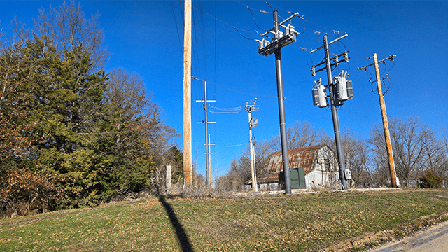 Composite poles, a new smart switch and a new pad-mounted transformer support increased reliability for Lewistown residents.